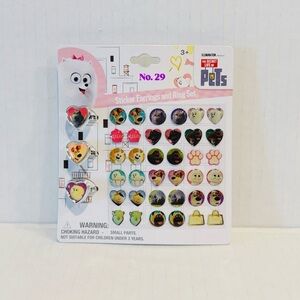 The Secret Life Of Pets 3 Rings & 18 Sticker Earrings Set